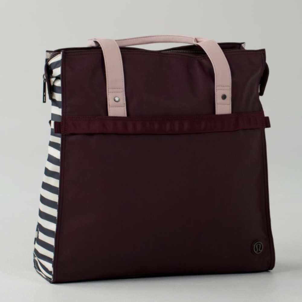 Lululemon Follow Your Bliss Bag